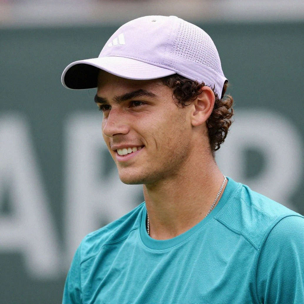 Arthur Gea: Từ làng nhỏ Velleron hẻo lánh đến vòng 2 US Open 2026 - Câu chuyện thành công của tay vợt Pháp 21 tuổi chinh phục Grand Slam