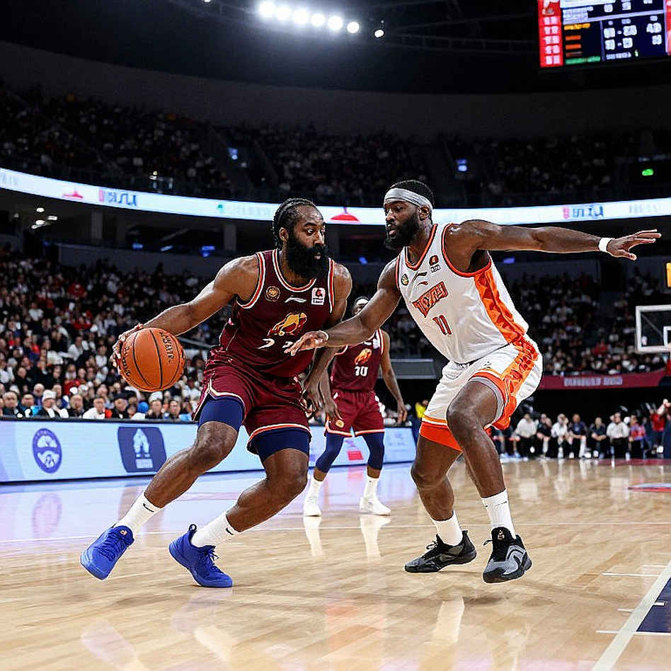 So sánh Duncan Robinson với Steph Curry: Lời khen từ Max Strus bị chỉ ra phóng đại bởi dữ liệu